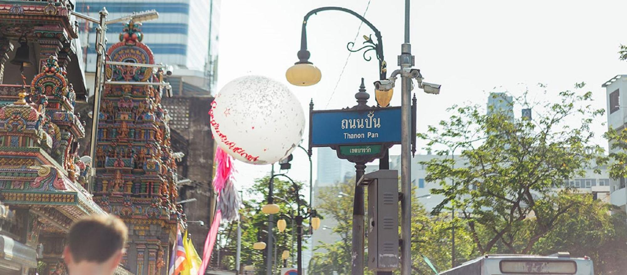 Go Inn Silom Road -Bts Saint Louis Bangkok Exterior foto